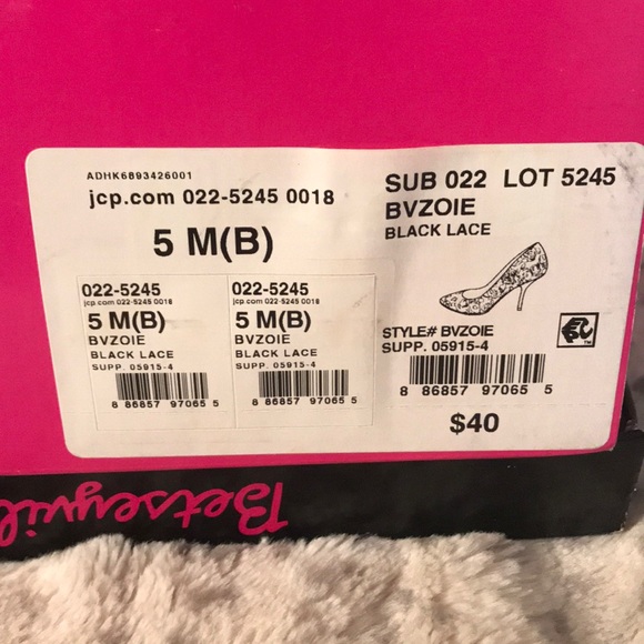 Betseyville Shoes - Picture 6 of 6